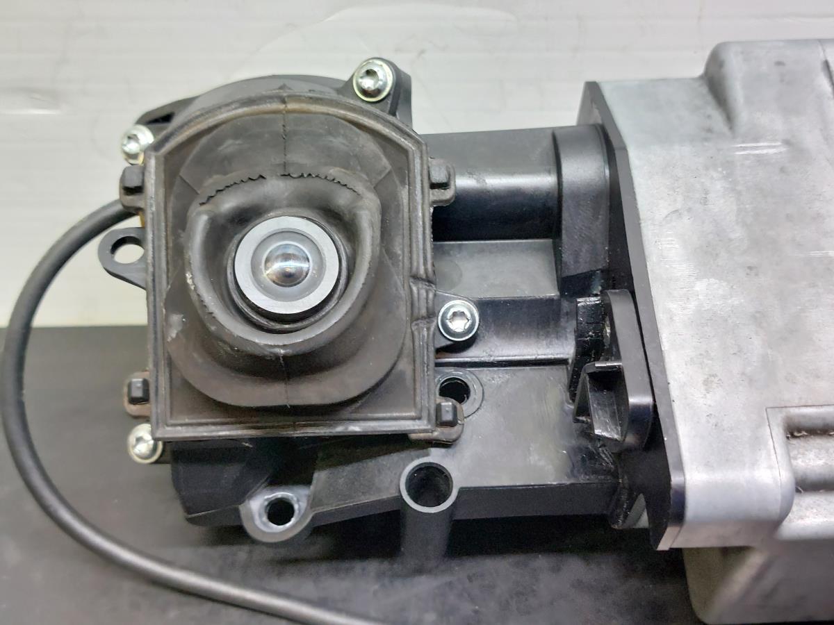 Câmera traseira BMW 6 Cabriolet (F12) Imagem-3