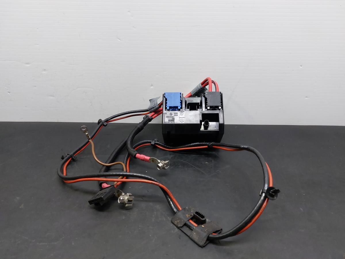 Caixa fusíveis da bateria BMW 6 Cabriolet (F12)