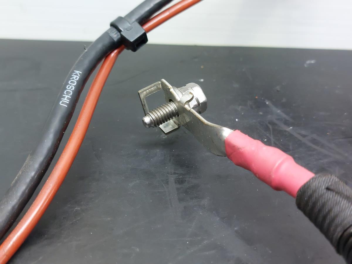 Caixa fusíveis da bateria BMW 6 Cabriolet (F12) Imagem-6