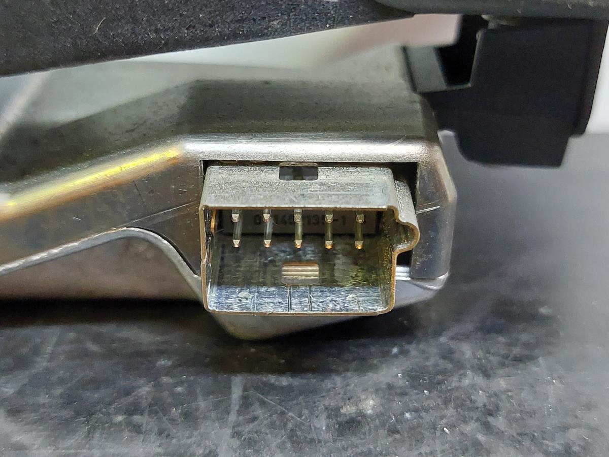 Câmera frontal BMW 6 Cabriolet (F12) Imagem-4