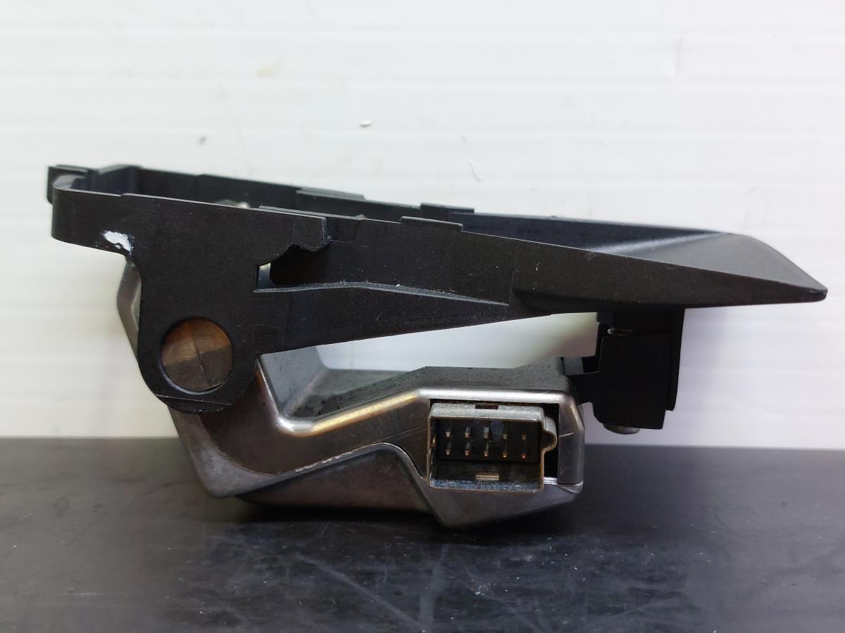 Câmera frontal BMW 6 Cabriolet (F12) Imagem-3