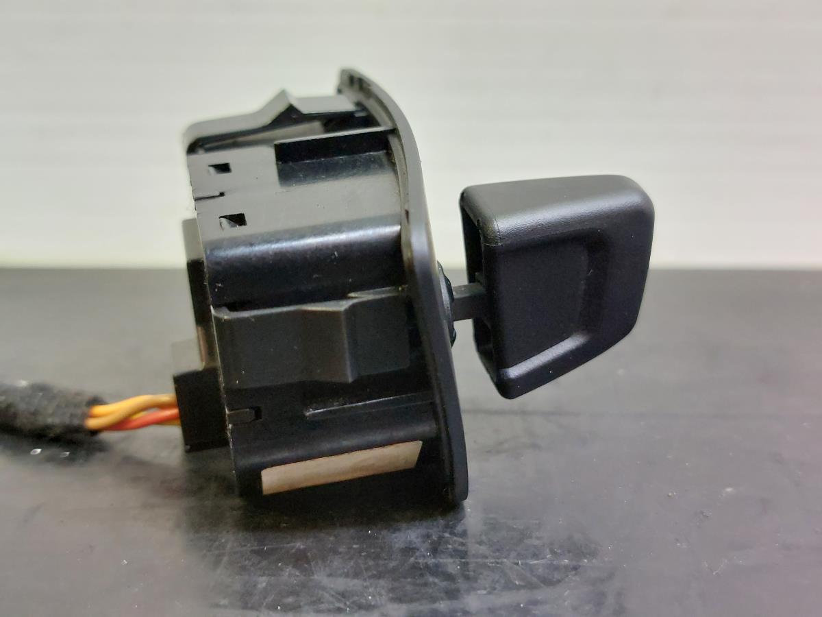 Pulsante / interruttore regolazione colonna sterzo BMW 6 Cabriolet (F12) Imagem-1