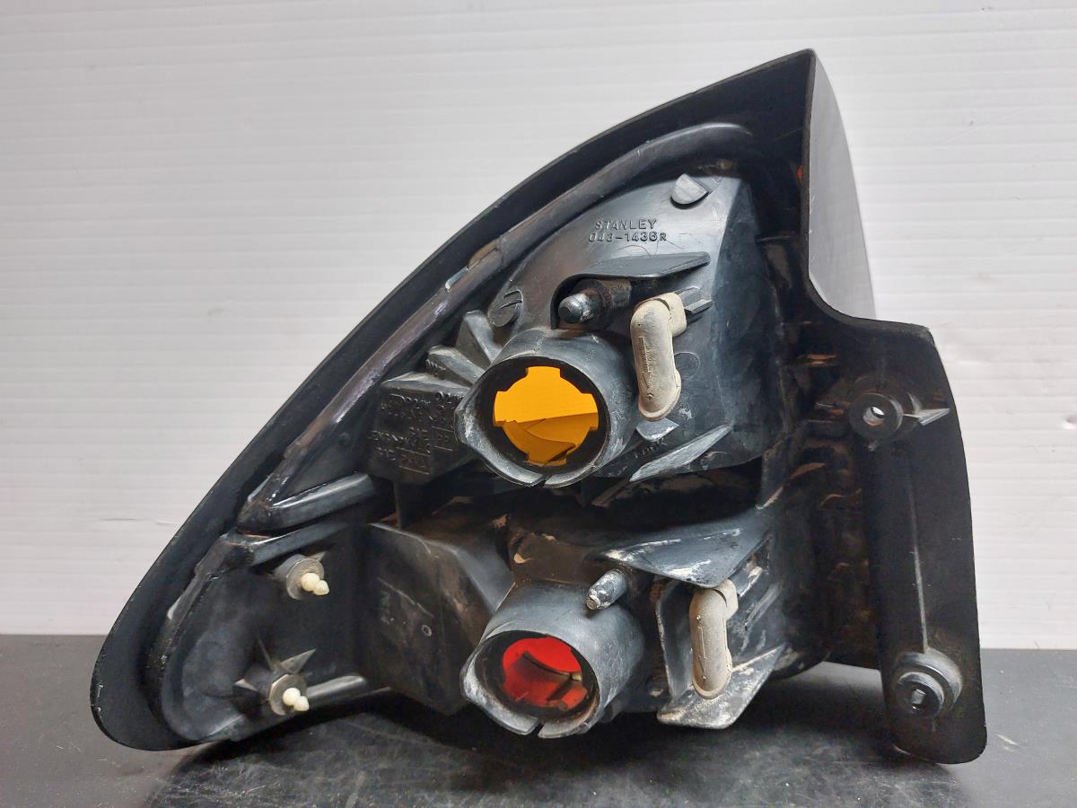 Right Tail light MAZDA 323 F V (BA) Imagem-3