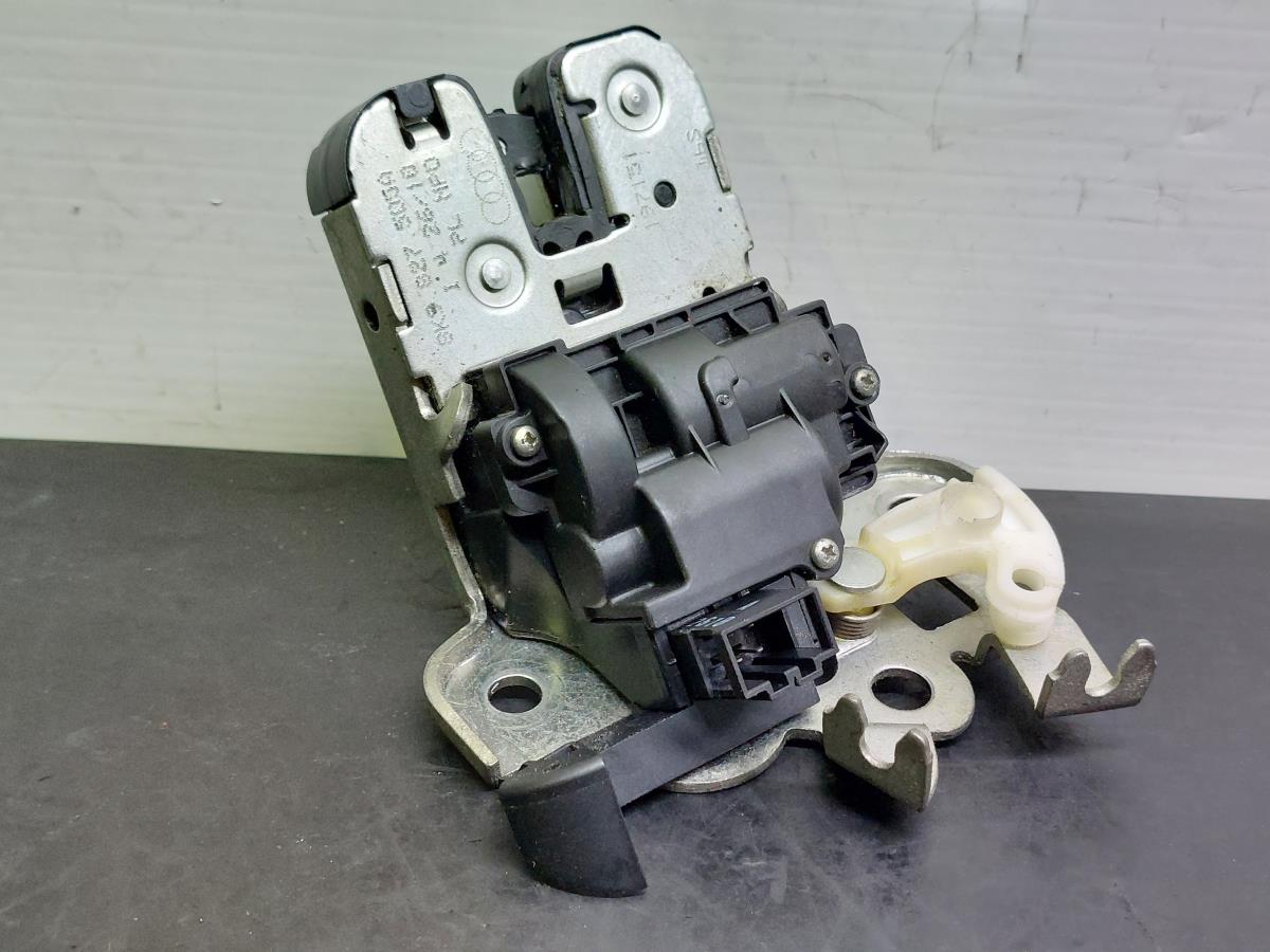 Fechadura / fecho da mala AUDI A1 (8X1, 8XK)