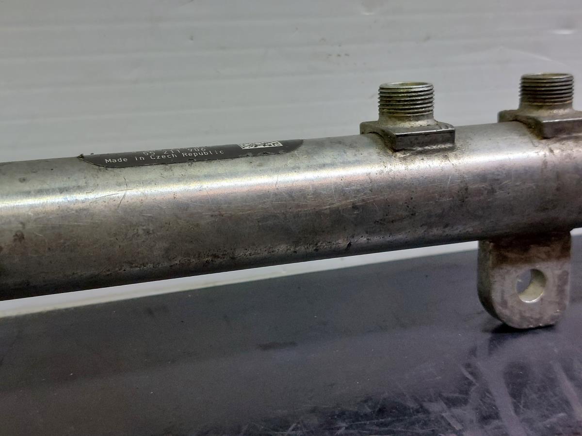 Rampe d'injection OPEL Corsa D Imagem-2