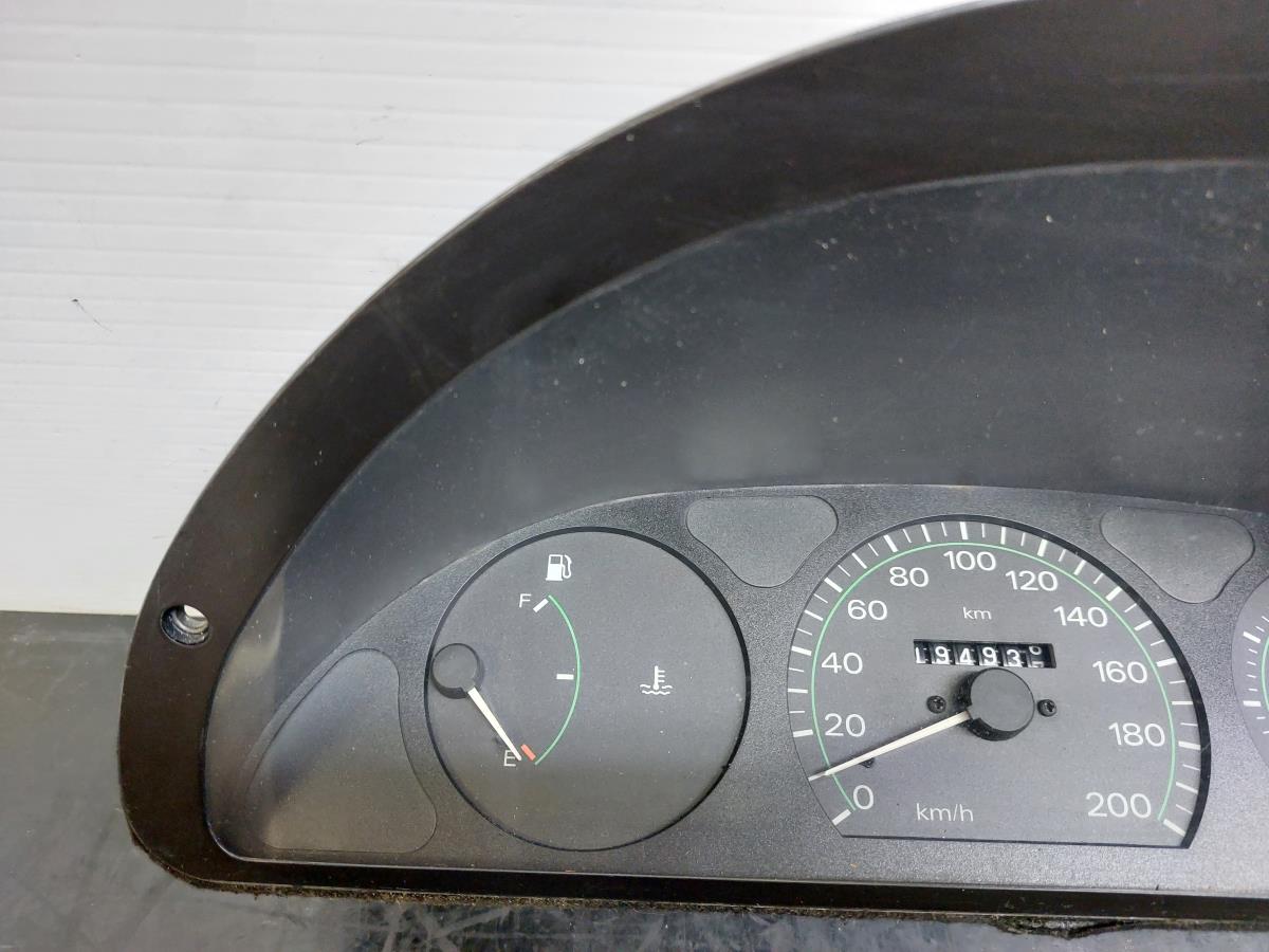 Instrument cluster FIAT Punto (176_) Imagem-1