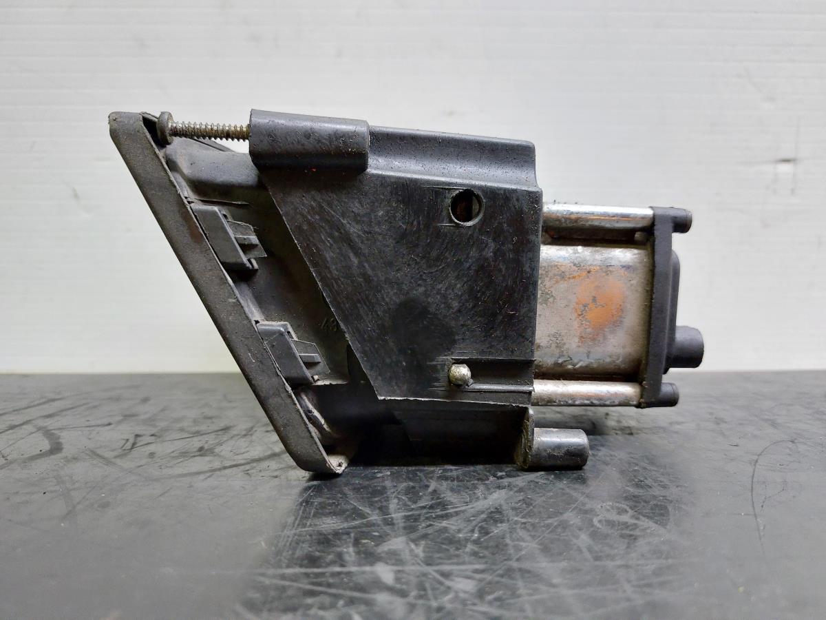 Feu antibrouillard central FIAT Tipo Hatchback (160_) Imagem-1