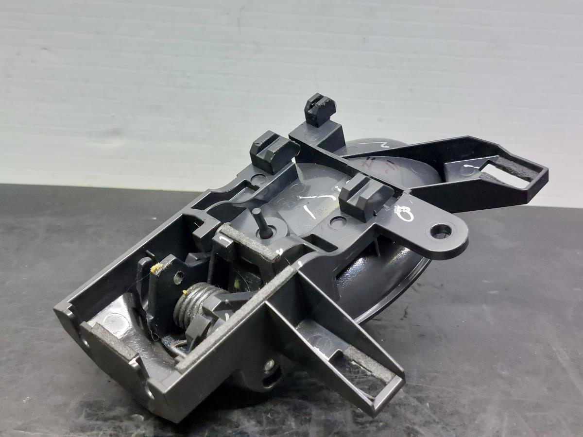 Right front interior door handle NISSAN Micra IV (K13) Imagem-4
