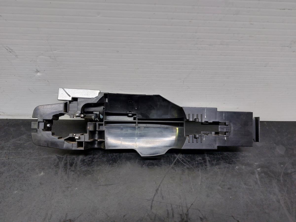 Support poignée porte avant Droite NISSAN Micra IV (K13)