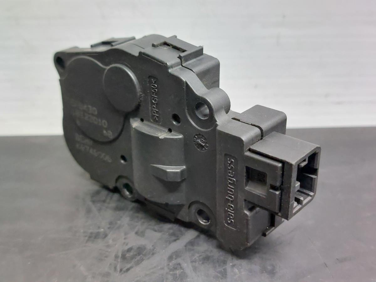 Moteur de volet de chauffage BMW 6 Cabriolet (F12)