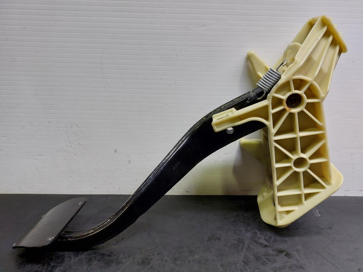 Pedal BMW 6 Cabriolet (F12) Imagem-3