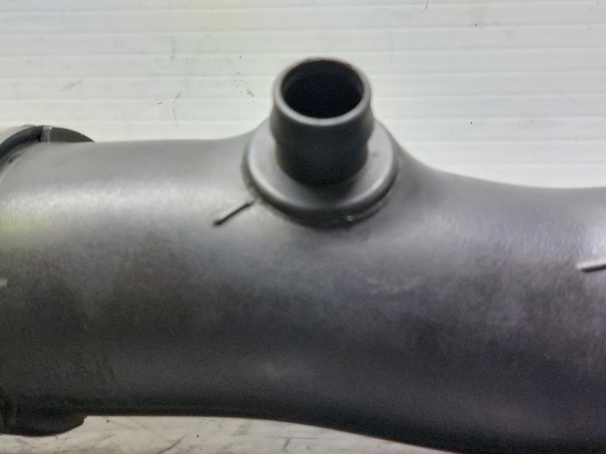 Tubo intercooler BMW 6 Cabriolet (F12) Imagem-3