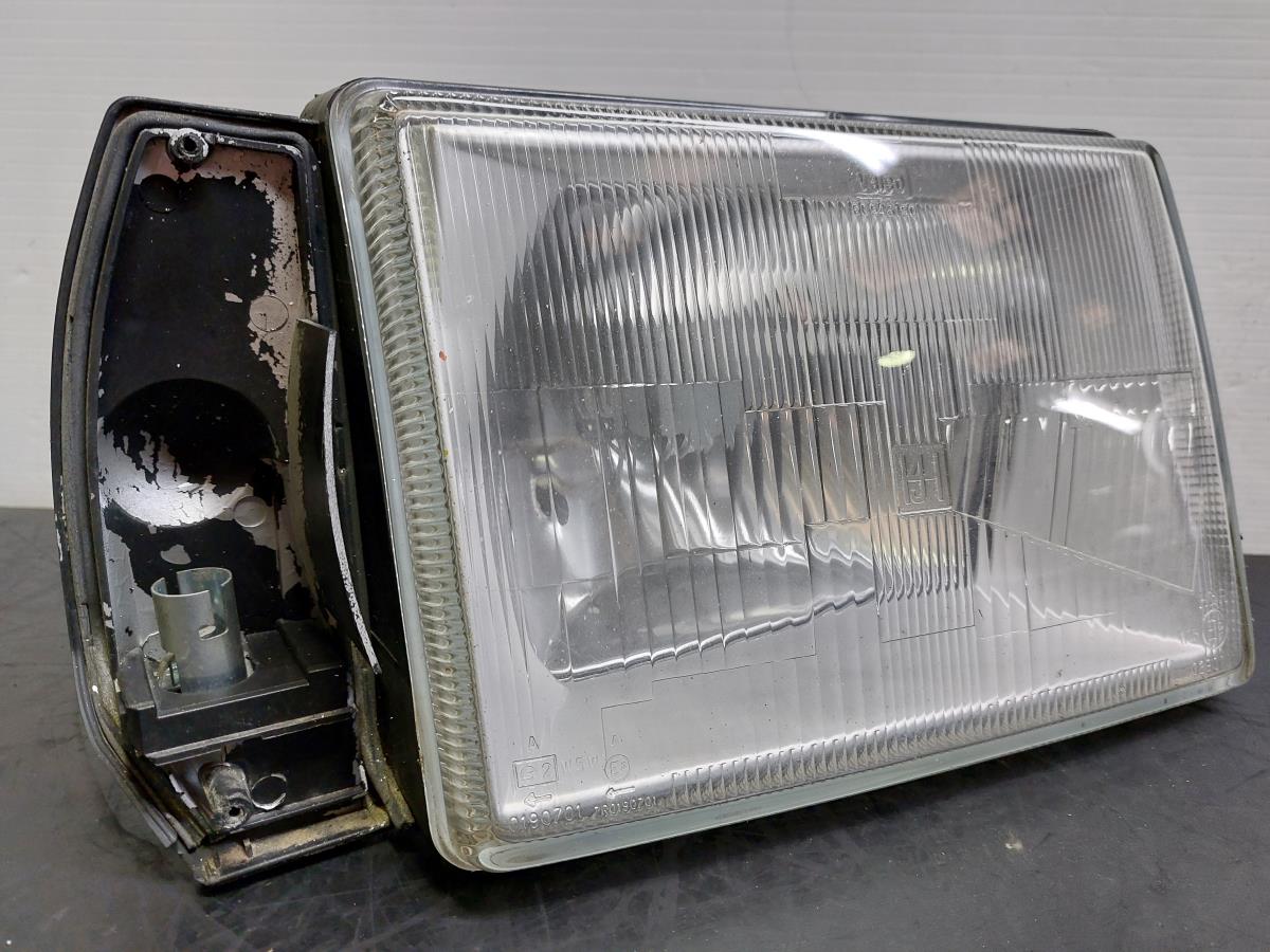 Faro anteriore destro LANCIA Y10 (156_)