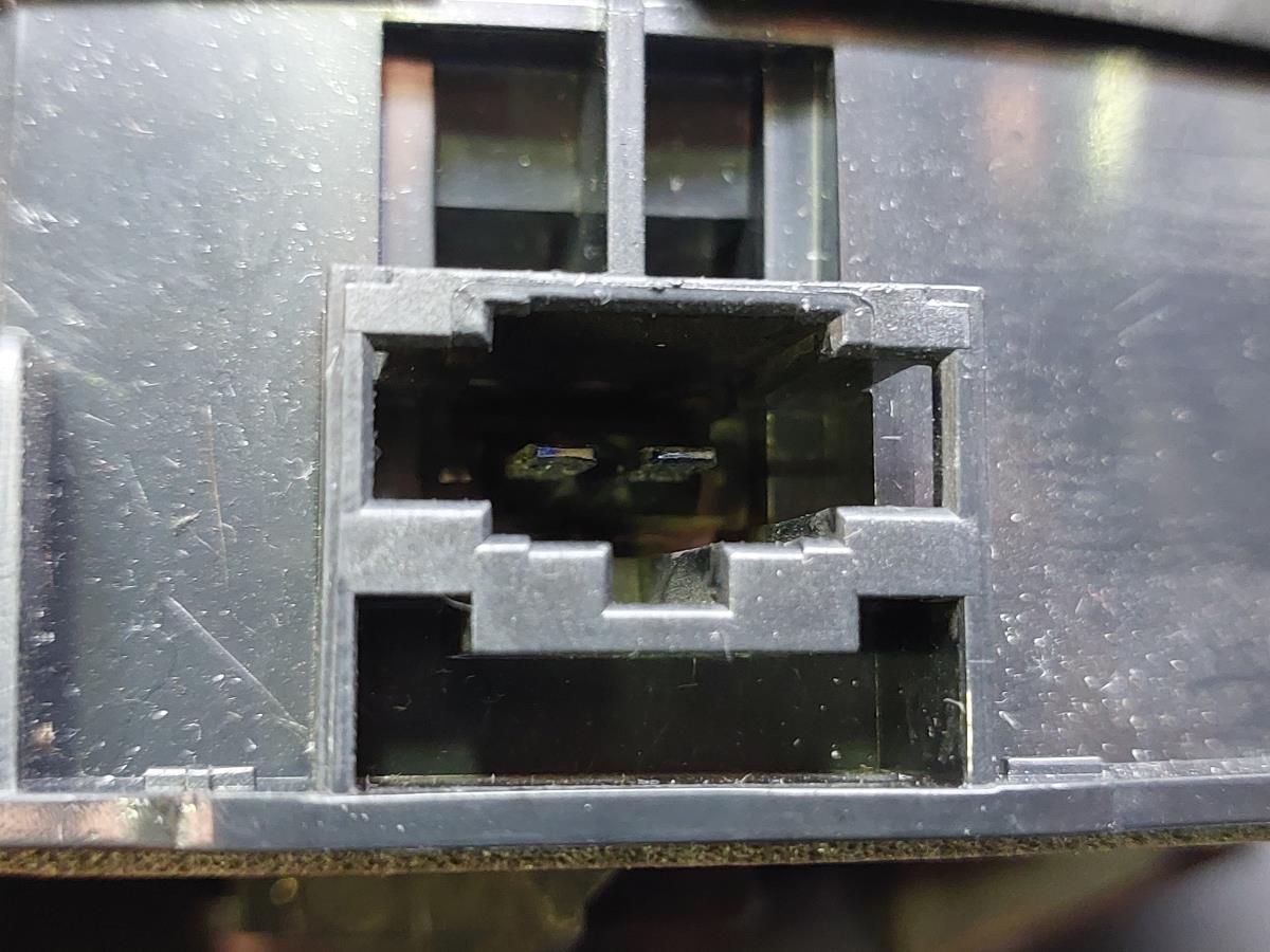 Columna de sonido AUDI A3 Sportback (8VA, 8VF) Imagem-3