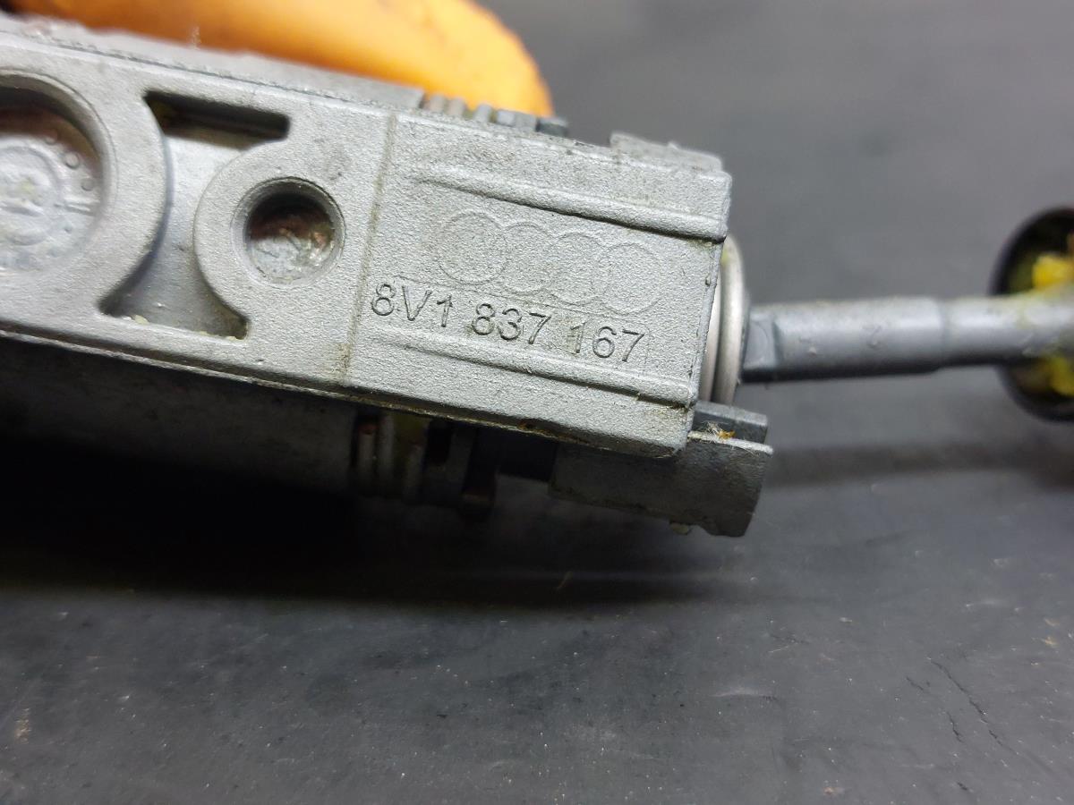 Bombín puerta AUDI A3 Sportback (8VA, 8VF) Imagem-3