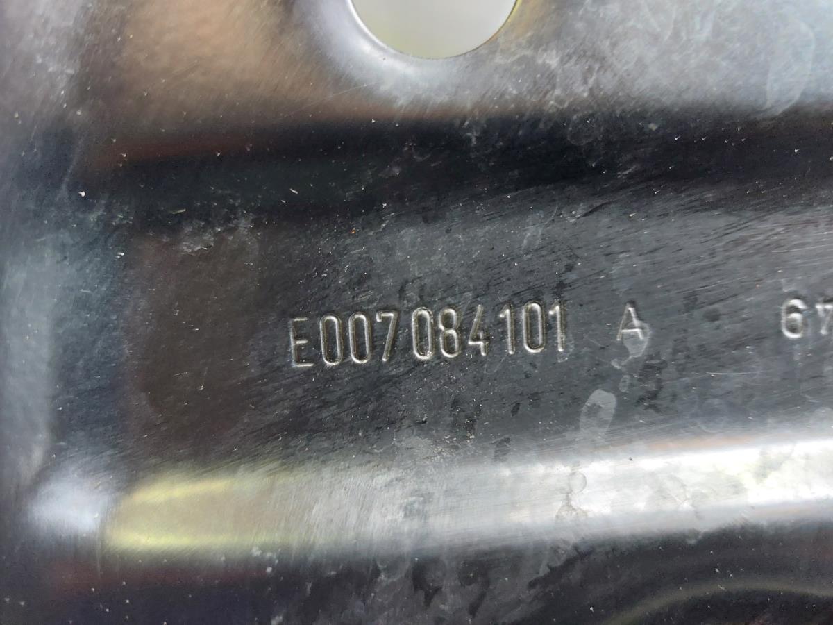 Alzavetro posteriore sinistro BMW 6 Cabriolet (F12) Imagem-5