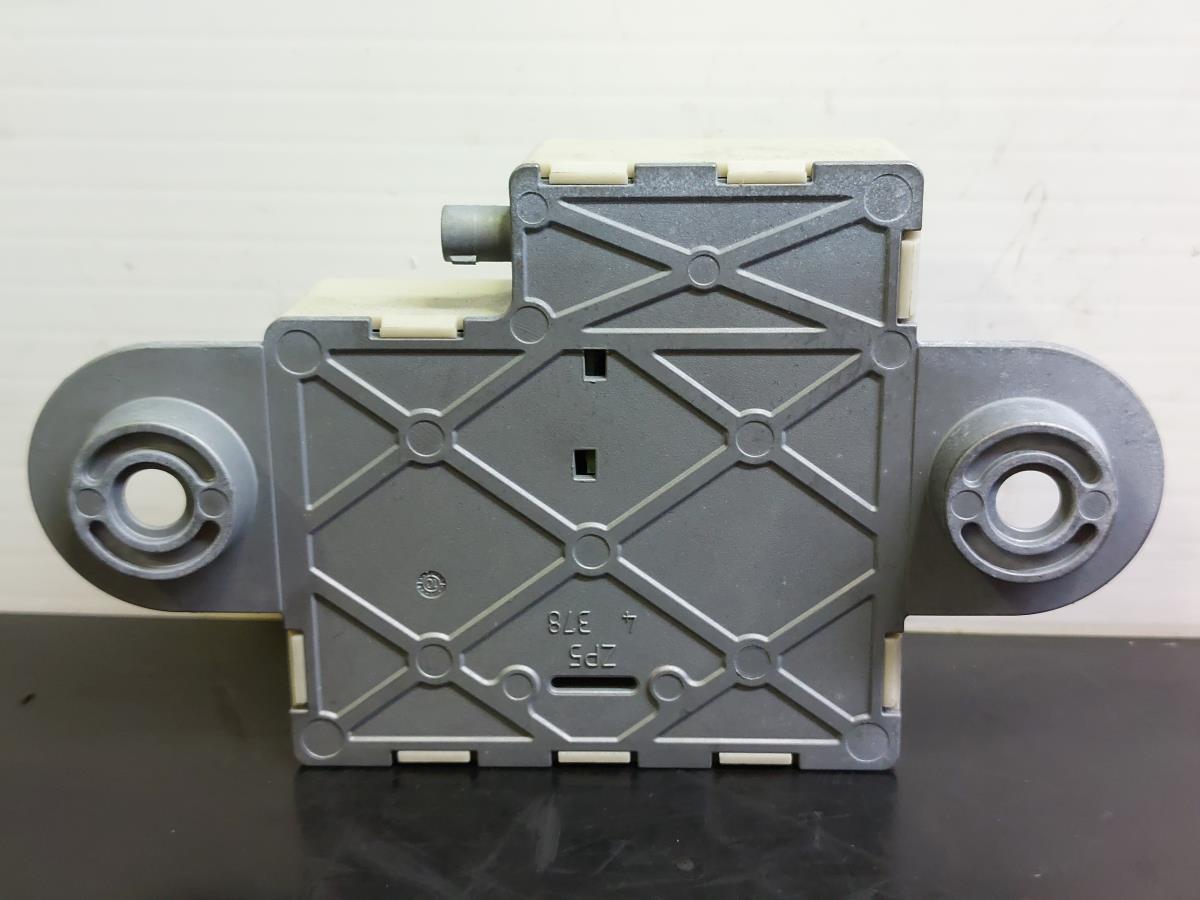 Amplificador de antena BMW 6 Cabriolet (F12) Imagem-2