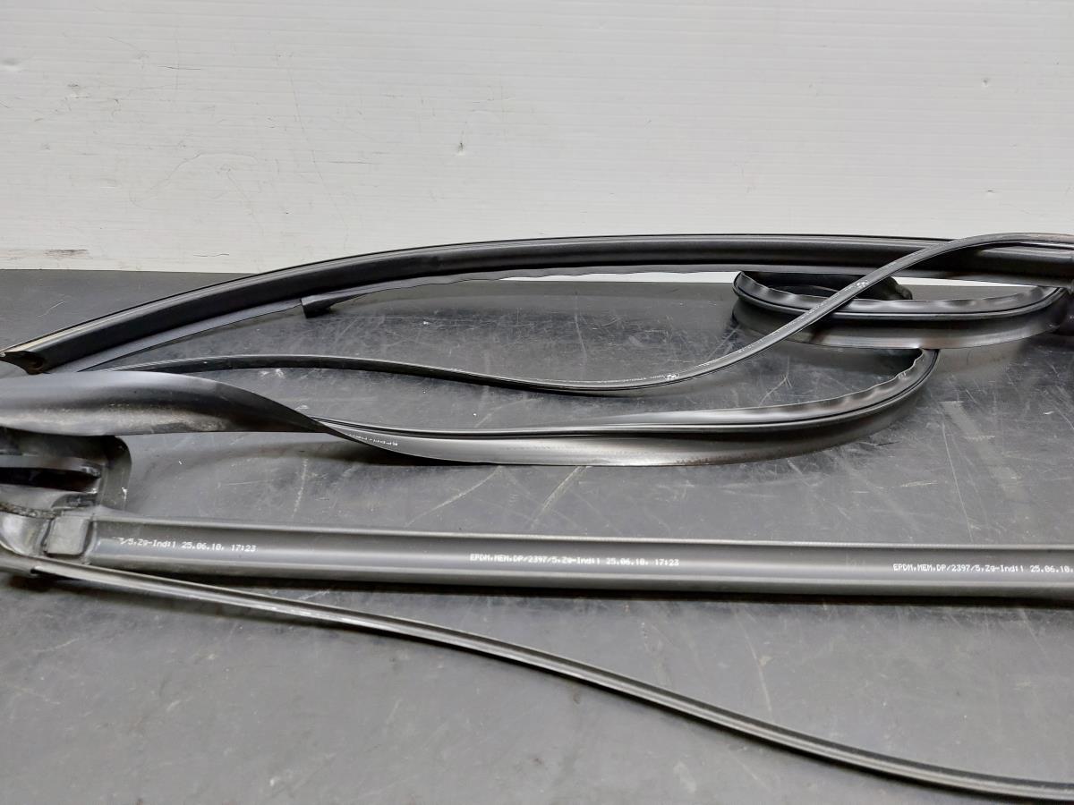 Generic rubber BMW 6 Cabriolet (F12) Imagem-4