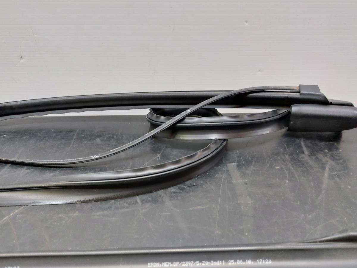 Generic rubber BMW 6 Cabriolet (F12) Imagem-5