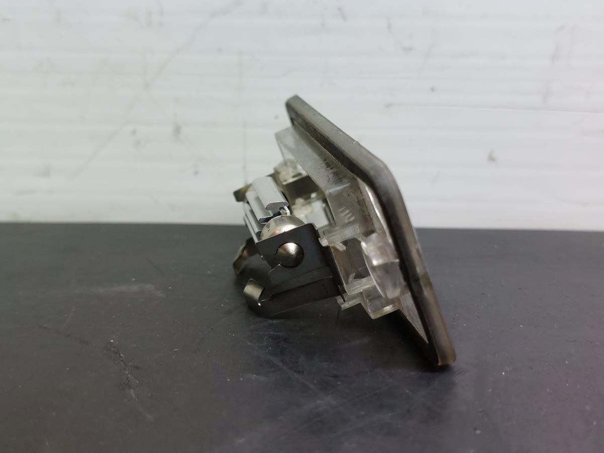 Farolim matrícula AUDI A4 (8E2, B6) Imagem-3