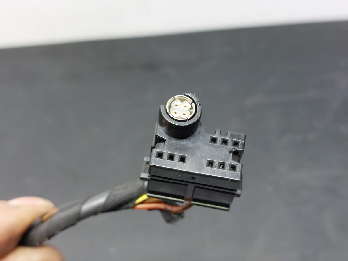 Installation électrique intérieure / câblage intérieur BMW 6 Cabriolet (F12) Imagem-7