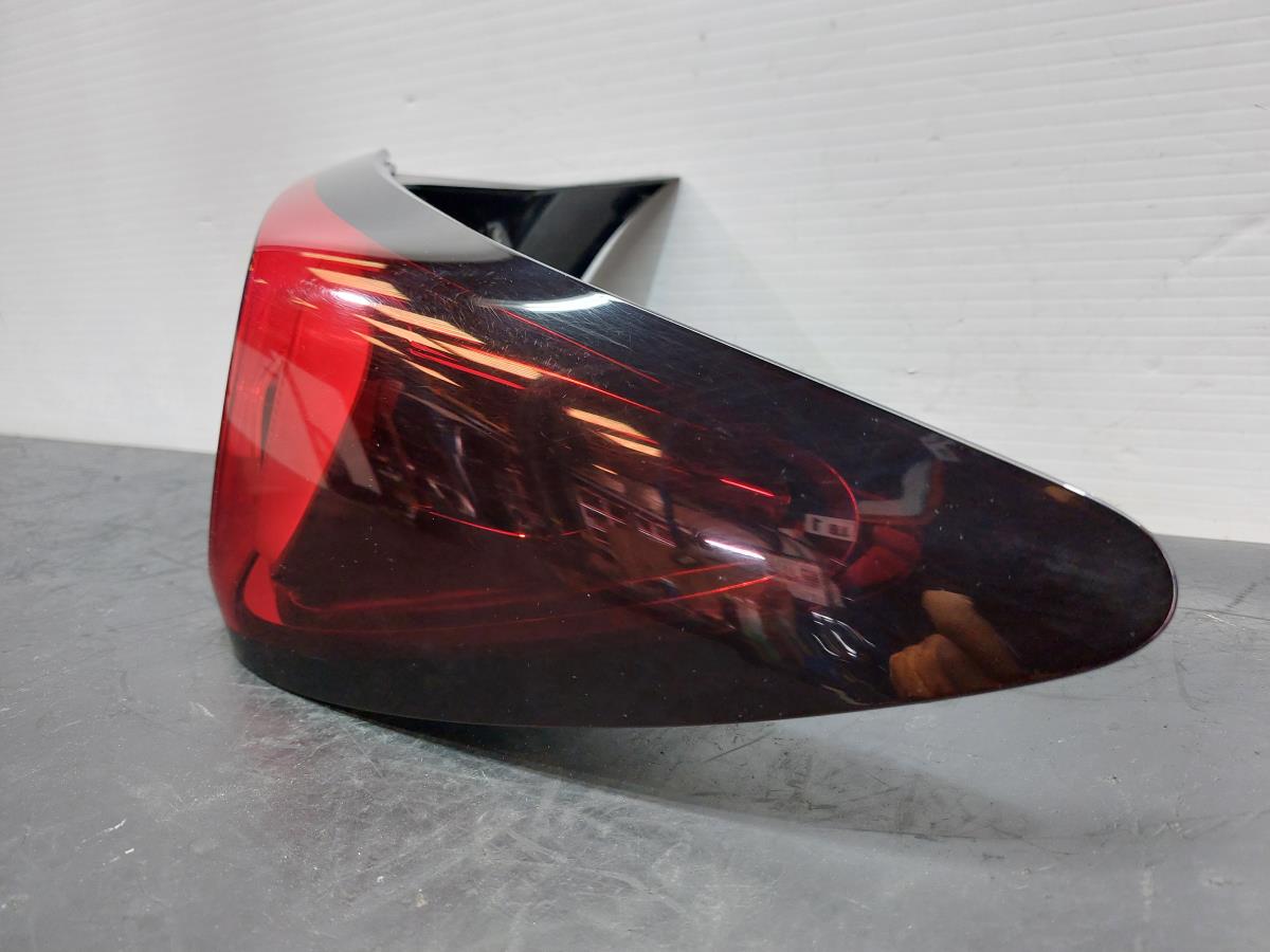 Feu arrière Droite OPEL Astra K Imagem-1