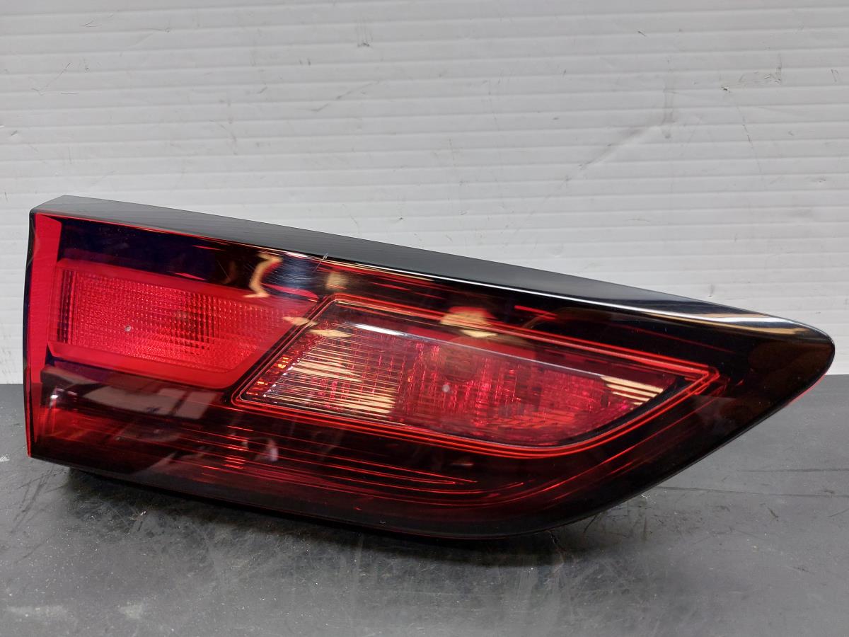 Feu de coffre Gauche OPEL Astra K