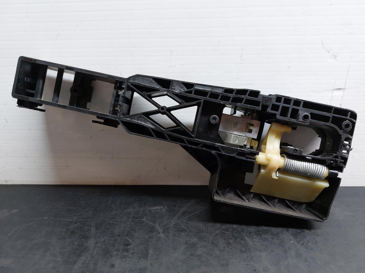 Soporte Manija puerta Trasera Derecha RENAULT Scénic IV (J9_) Imagem-1