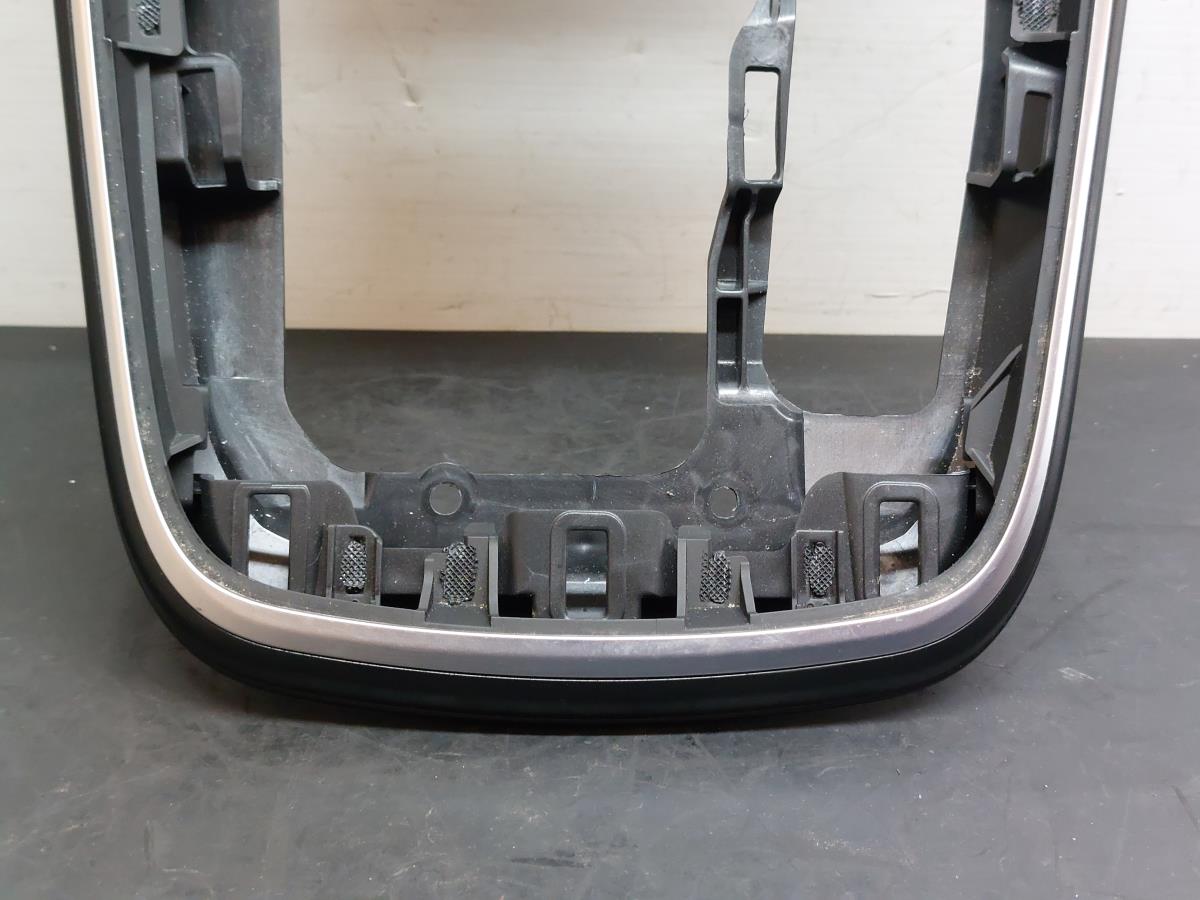 Panneau revêtement console centrale / radio RENAULT Scénic IV (J9_) Imagem-1