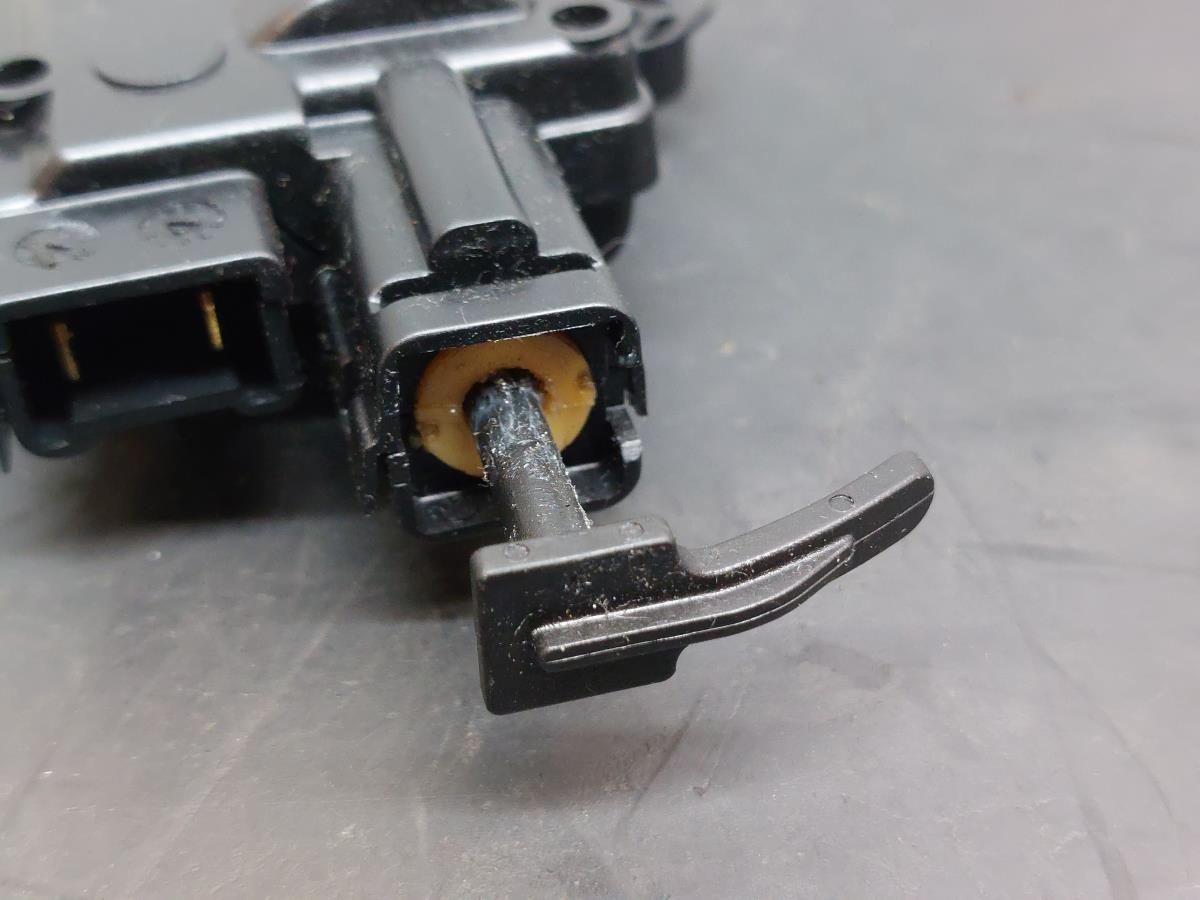 Pistola do depósito de combustível RENAULT Scénic IV (J9_)