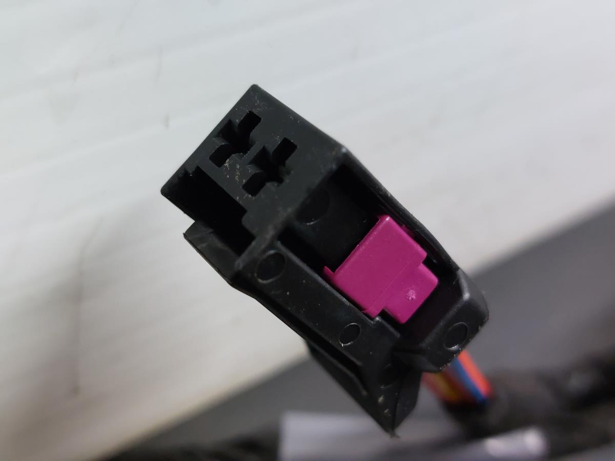 Installation électrique intérieure / câblage intérieur AUDI A4 Avant (8K5, B8) Imagem-4