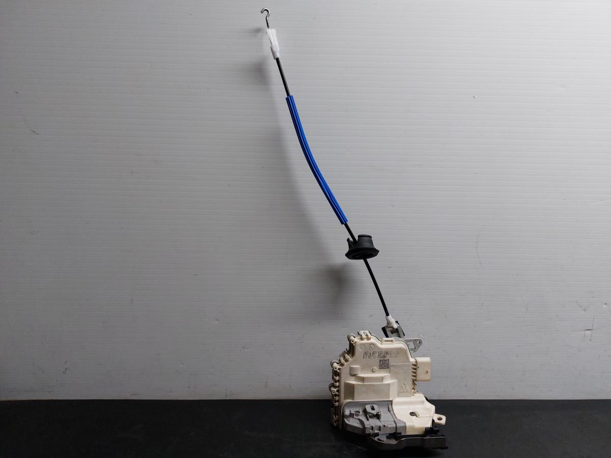 Fechadura / fecho porta frente direito AUDI A4 Avant (8K5, B8) Imagem-1