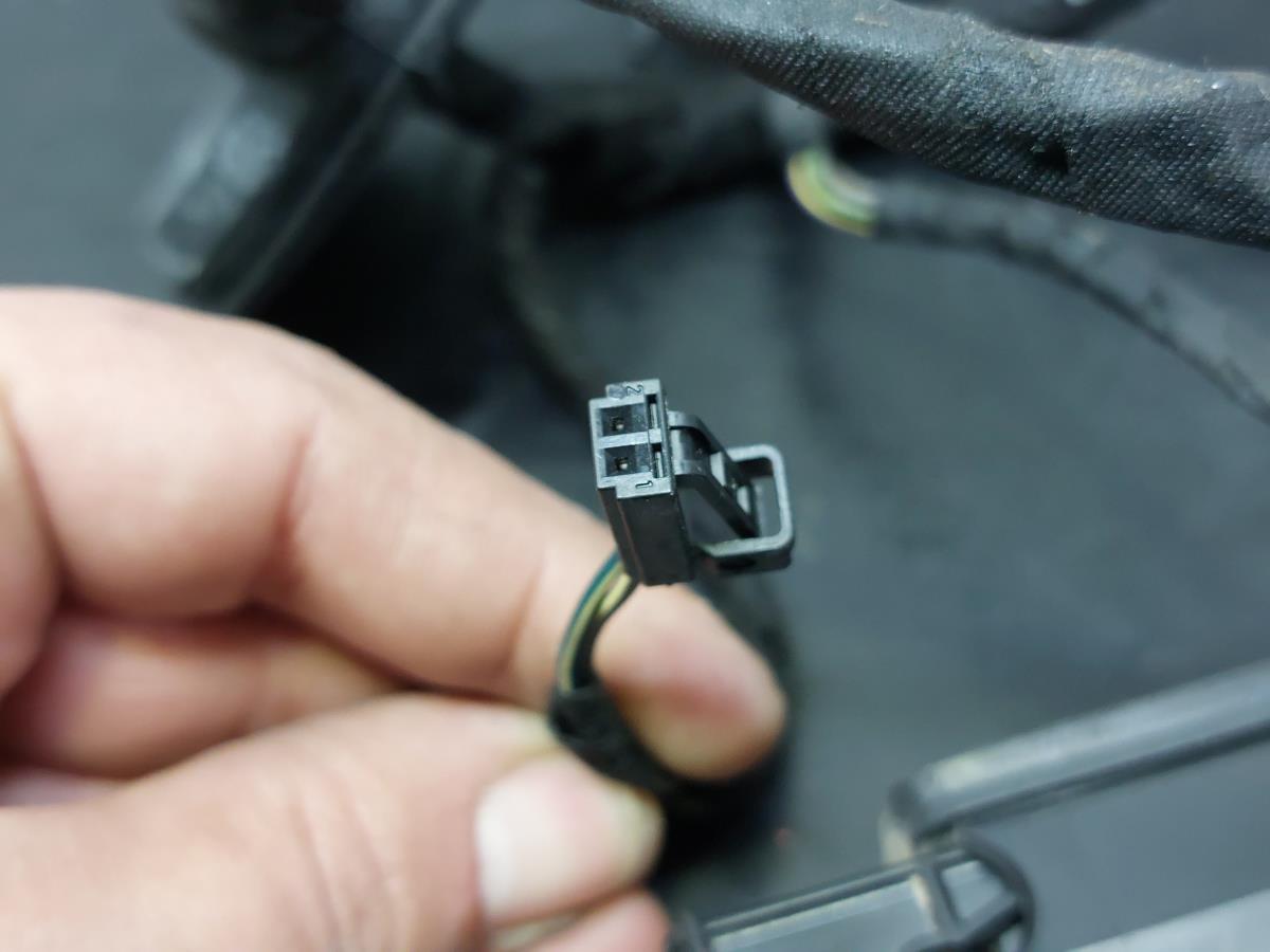 Installation électrique intérieure / câblage intérieur AUDI A4 Avant (8K5, B8) Imagem-4