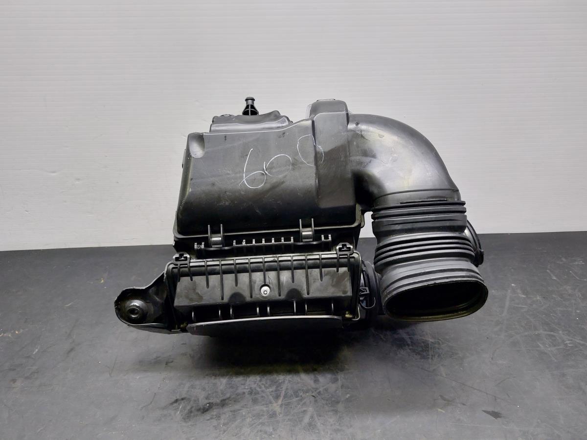 Air filter box RENAULT Scénic IV (J9_) Imagem-1