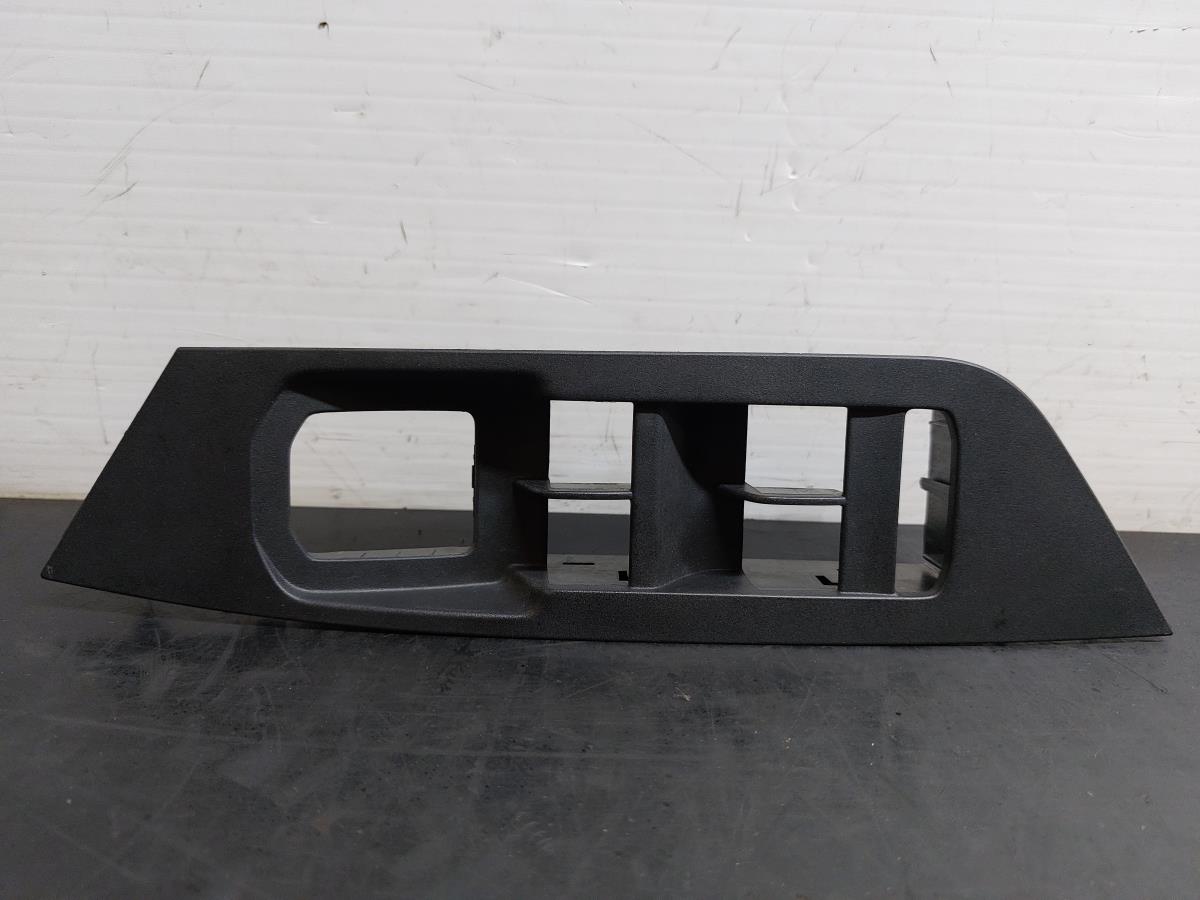 Moldura puerta delantera izquierda SKODA Kodiaq (NS7) Imagem-2