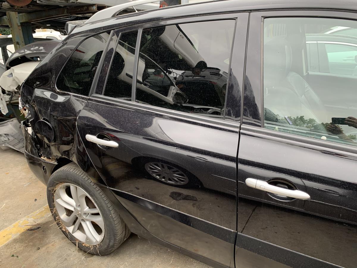 Porta trás direita RENAULT Koleos I (HY_)