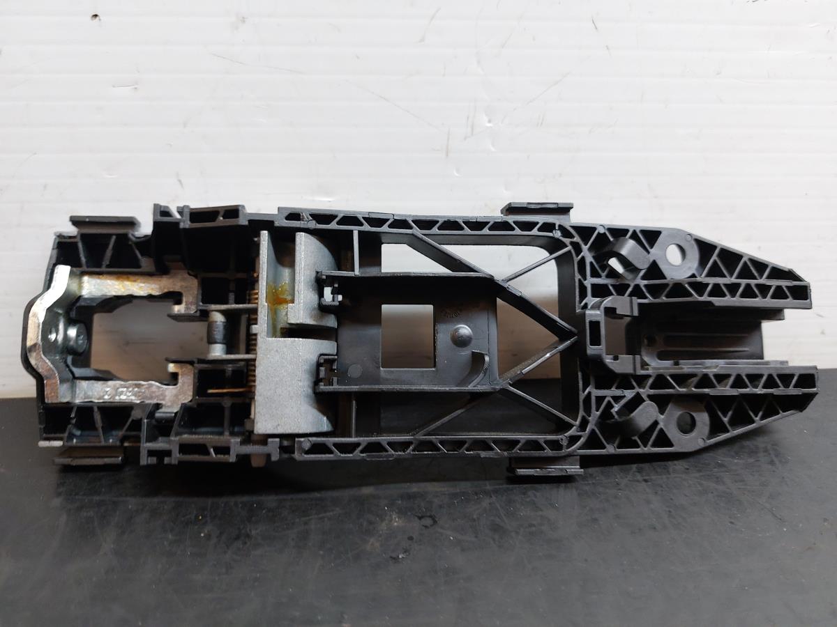 Soporte Manija puerta Delantera Izquierda SKODA Kodiaq (NS7) Imagem-2