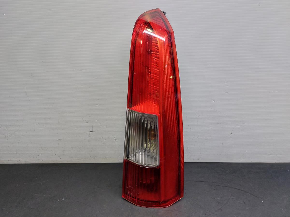Farolim da mala direito VOLVO V70 II (SW)