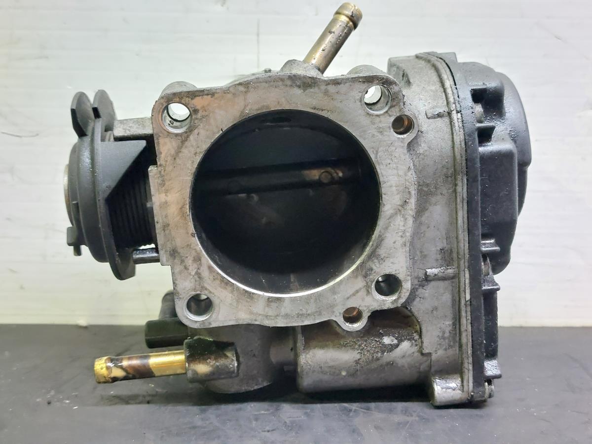 Cuerpo Mariposa/ Aceleración SEAT Toledo II (1M2) Imagem-4