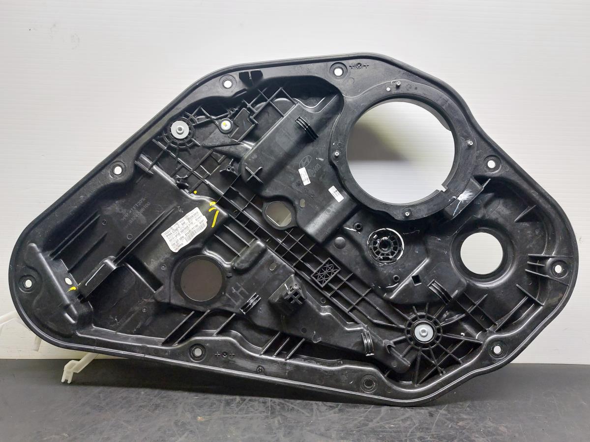 Elevalunas trasero izquierdo HYUNDAI i30 (GD)