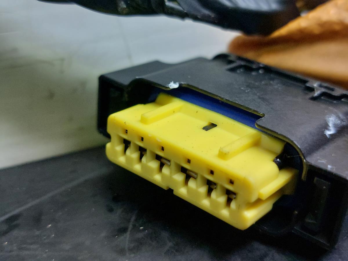 Cableado interior HYUNDAI i30 (GD) Imagem-5