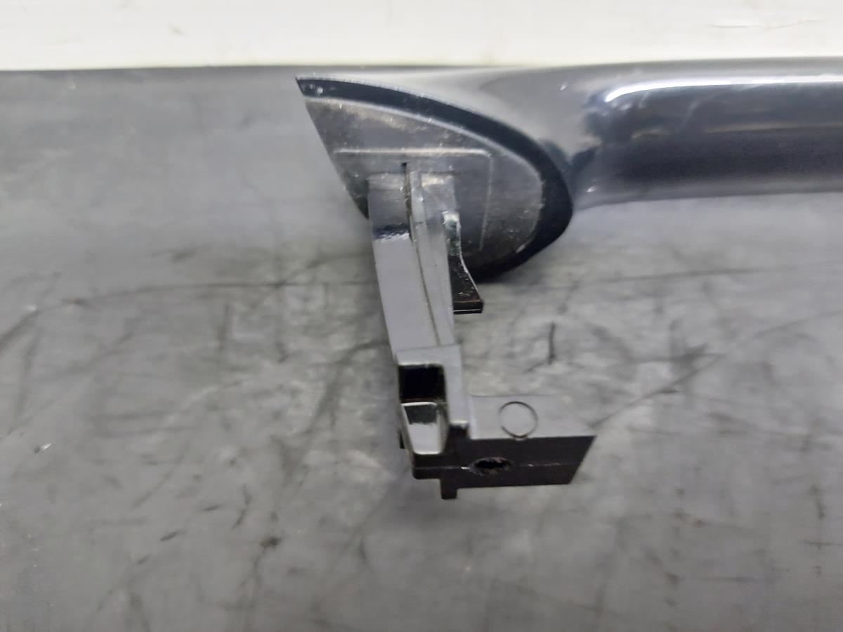 Poignée de porte arrière gauche HYUNDAI i30 (GD) Imagem-6