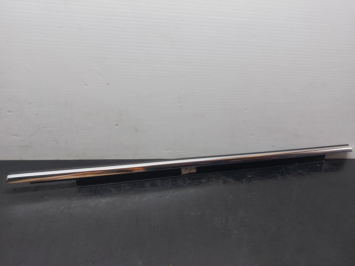 Modanatura porta posteriore destra AUDI A3 Sportback (8VA, 8VF)