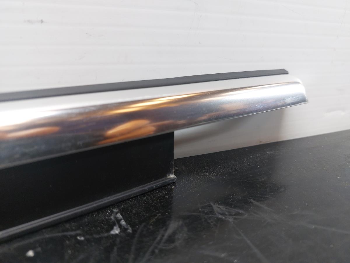 Moulure de porte arrière Droite AUDI A3 Sportback (8VA, 8VF) Imagem-6