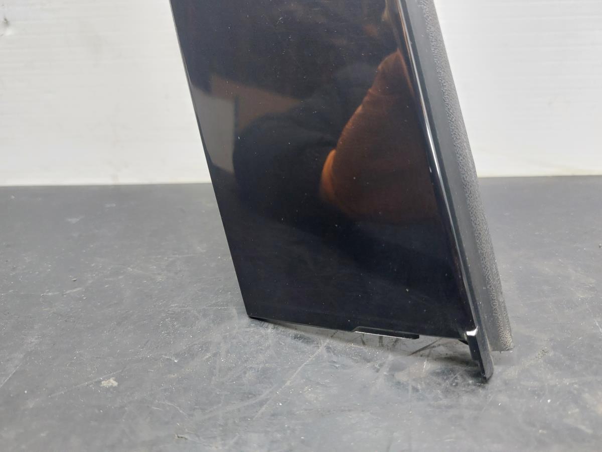 Moulure de porte arrière Droite AUDI A3 Sportback (8VA, 8VF) Imagem-1