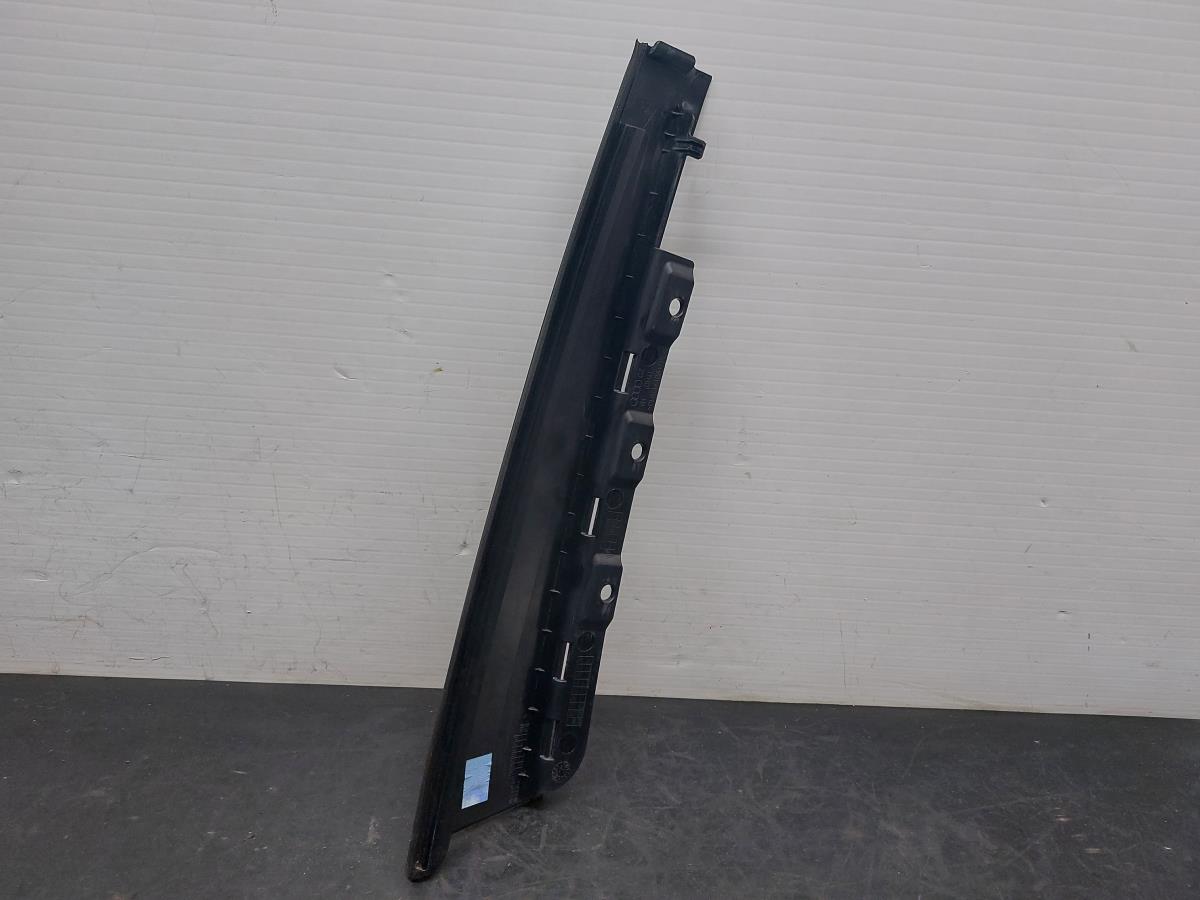 Moulure de porte arrière Droite AUDI A3 Sportback (8VA, 8VF) Imagem-5