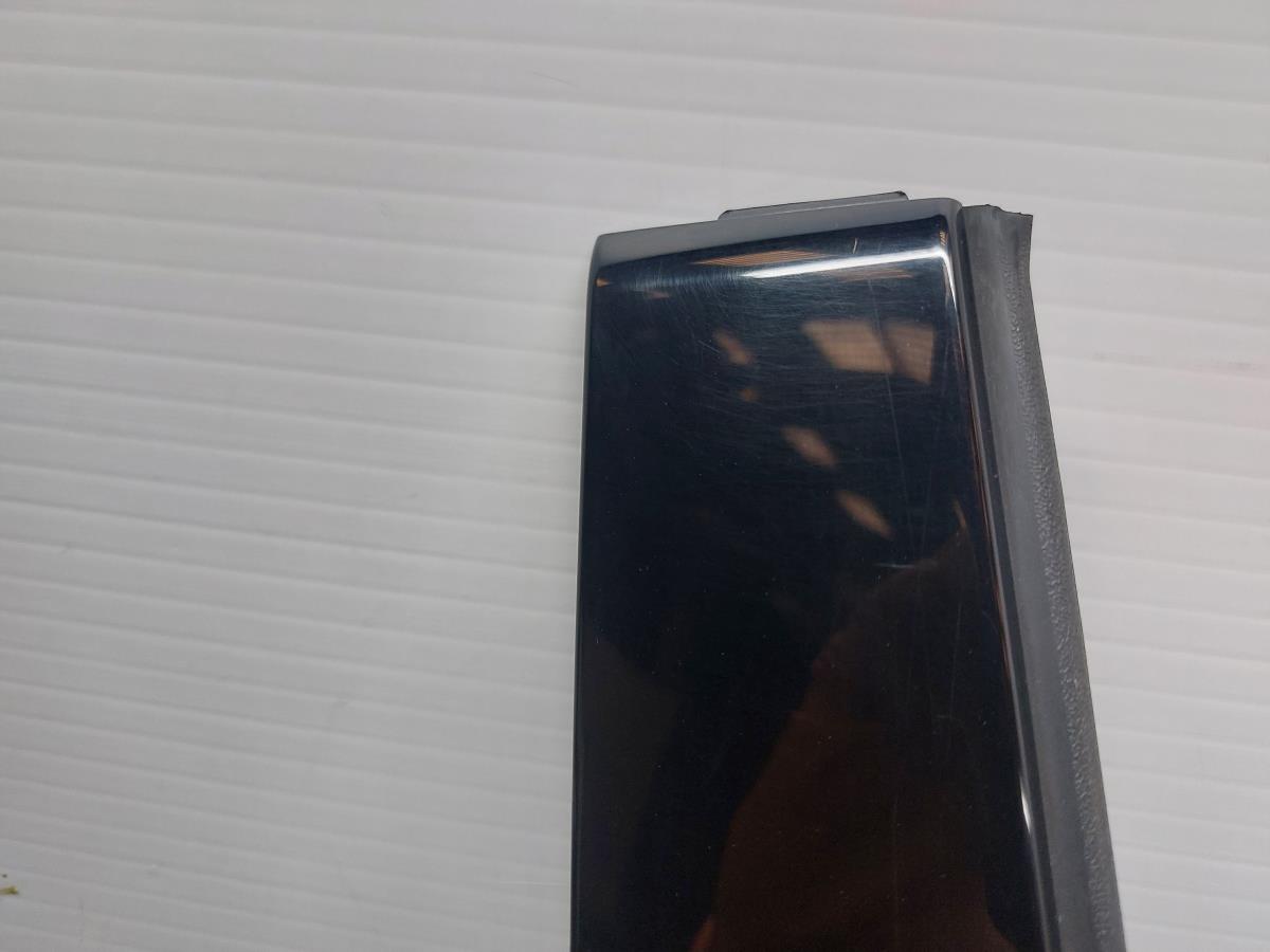 Moulure de porte arrière Droite AUDI A3 Sportback (8VA, 8VF) Imagem-4