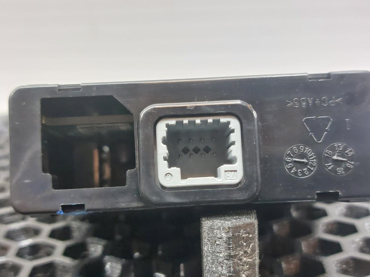 Módulo USB / AUX / IPOD RENAULT Scénic IV (J9_) Imagem-6