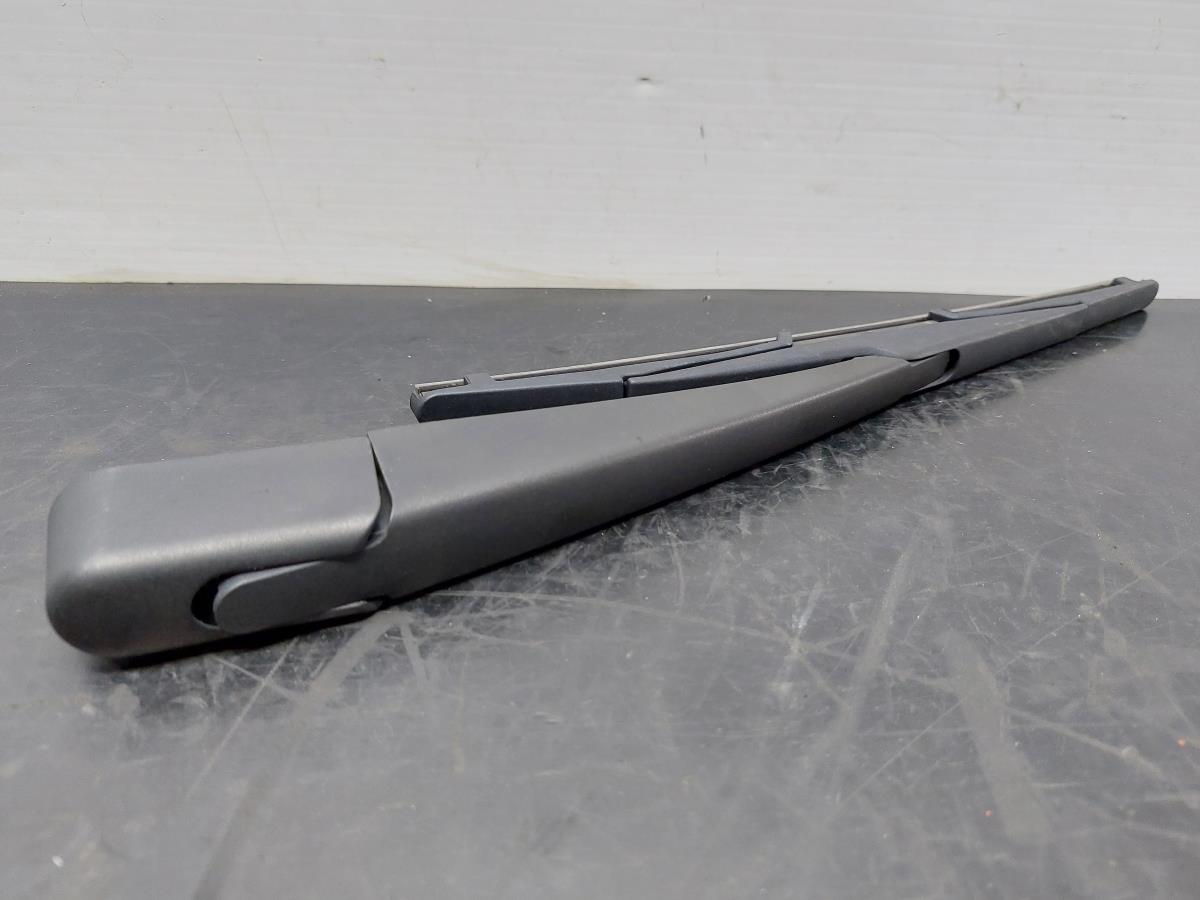 Brazo de limpiaparabrisas trasero RENAULT Scénic IV (J9_)