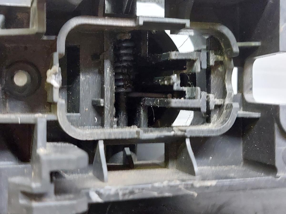 Left front interior door handle NISSAN Micra III (K12) Imagem-5
